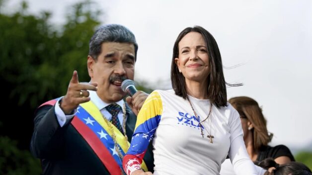 Maduro arremete contra María Corina Machado tras ganar el Nobel de la Paz, la llama “bruja demoníaca”