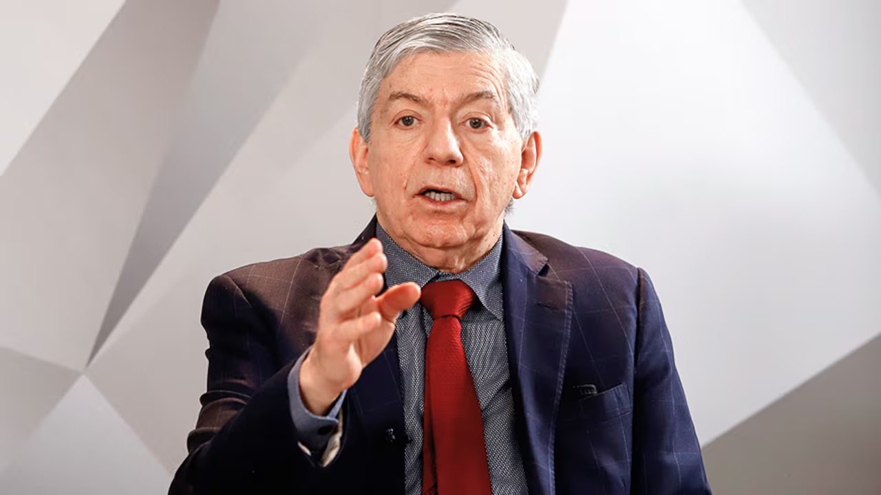 Cuando Pablo Escobar puso de rodillas a César Gaviria