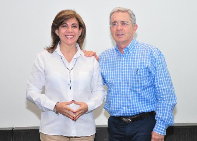 Milla Romero traiciona a Uribe por caída de Paloma en las encuestas